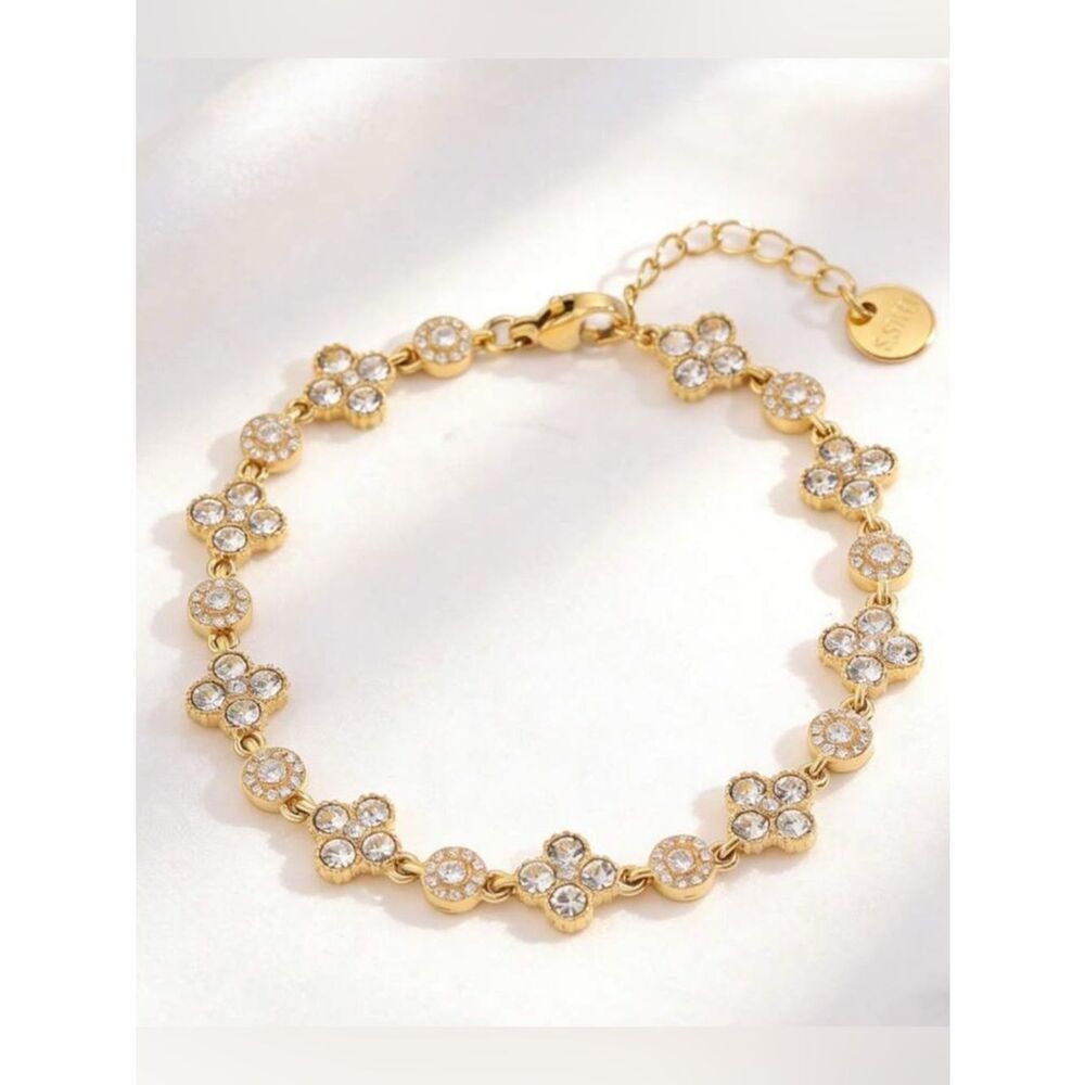 Diamond flower bracelet S1349